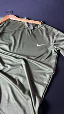 Camiseta Dry Fit Basica - Nike 02